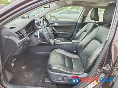 Zdjęcie 7 z 12 samochodu: 2012 LEXUS CT 200 VIN:JTHKD5BH6C2096446 - miniatura