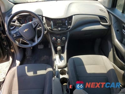 Zdjęcie 8 z 13 samochodu: 2019 CHEVROLET TRAX LS VIN:3GNCJKSB5KL195496 - miniatura