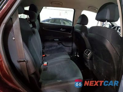 Zdjęcie 11 z 13 samochodu: 2018 KIA SORENTO LX VIN:5XYPGDA35JG405020 - miniatura