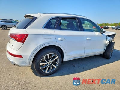 Trzecie zdjęcie samochodu z tyłu: 2024 AUDI Q5 PREMIUM PLUS 45 VIN:WA1EAAFY8R2017582 - miniatura