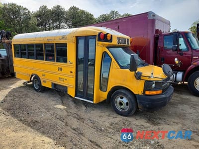 2010 CHEVROLET EXPRESS CU - SCHOOL BUS 1GB9G5AL0A1176393 - główne zdjęcie licytacji z USA - miniatura