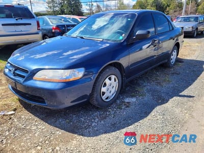 Drugie zdjęcie samochodu z przodu: 2000 HONDA ACCORD DX VIN:1HGCF8643YA805664 - miniatura