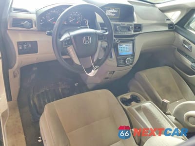 Zdjęcie 8 z 13 samochodu: 2016 HONDA ODYSSEY EX VIN:5FNRL5H44GB046073 - miniatura
