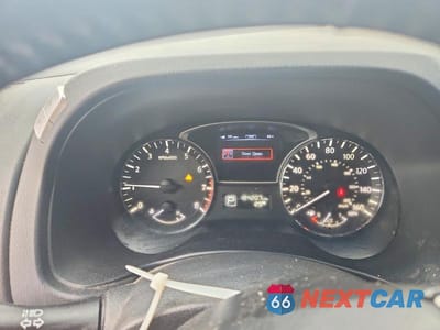 Zdjęcie 9 z 13 samochodu: 2013 NISSAN PATHFINDER S VIN:5N1AR2MM5DC617770 - miniatura
