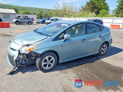 2014 TOYOTA PRIUS TWO JTDKN3DU9E1748739 - główne zdjęcie licytacji z USA - miniatura