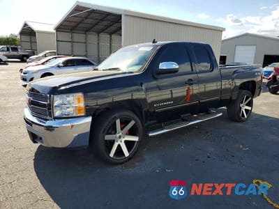 2013 CHEVROLET SILVERADO K1500 LT 1GCRKSE75DZ269194 - główne zdjęcie licytacji z USA - miniatura