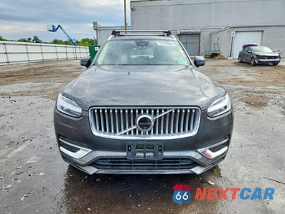 Piąte zdjęcie samochodu w środku: 2024 VOLVO XC90 PLUS VIN:YV4062PE0R1151579 - miniatura