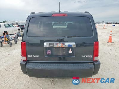 Zdjęcie 6 z 13 samochodu: 2010 DODGE NITRO SXT VIN:1D4PU5GK6AW108860 - miniatura