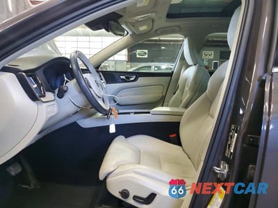 Zdjęcie 7 z 13 samochodu: 2022 VOLVO XC60 B6 INSCRIPTION VIN:YV4062RL9N1900997 - miniatura