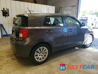 Trzecie zdjęcie samochodu z tyłu: 2012 SCION XD BASE VIN:JTKKU4B44C1021901 - miniatura