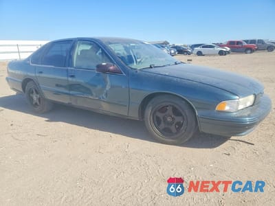 Czwarte zdjęcie samochodu z boku: 1996 CHEVROLET CAPRICE / IMPALA CLASSIC SS VIN:1G1BL52P3TR101727 - miniatura