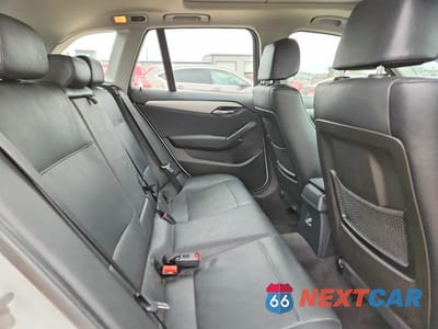 Zdjęcie 11 z 13 samochodu: 2015 BMW X1 VIN:WBAVL1C59FVY31810 - miniatura