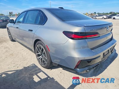 Drugie zdjęcie samochodu z przodu: 2025 BMW 760 XI VIN:WBA33EJ09SCU62653 - miniatura
