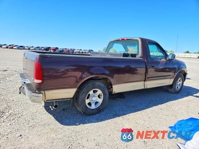 Trzecie zdjęcie samochodu z tyłu: 2000 FORD F150 VIN:1FTZF1721YNA94617 - miniatura