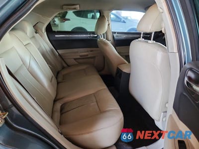 Zdjęcie 10 z 12 samochodu: 2006 CHRYSLER 300 TOURING VIN:2C3KA53G76H405454 - miniatura