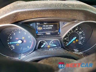 Zdjęcie 9 z 12 samochodu: 2015 FORD FOCUS SE VIN:1FADP3F29FL280327 - miniatura
