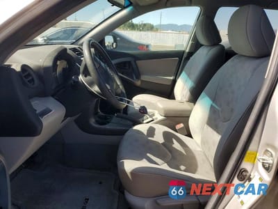 Zdjęcie 7 z 13 samochodu: 2011 TOYOTA RAV4 BASE VIN:2T3ZF4DV7BW086196 - miniatura