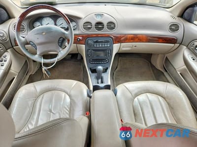 Zdjęcie 8 z 12 samochodu: 2004 CHRYSLER 300M VIN:2C3AE66G54H685972 - miniatura