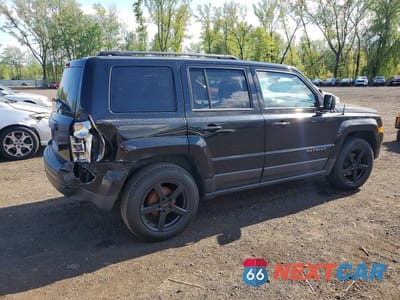 Trzecie zdjęcie samochodu z tyłu: 2014 JEEP PATRIOT SPORT VIN:1C4NJPBA9ED774720 - miniatura