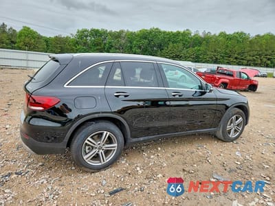 Trzecie zdjęcie samochodu z tyłu: 2021 MERCEDES-BENZ GLC 300 4MATIC VIN:W1N0G8EB5MF972838 - miniatura