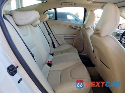 Zdjęcie 10 z 12 samochodu: 2012 VOLVO S60 T5 VIN:YV1622FS2C2053052 - miniatura