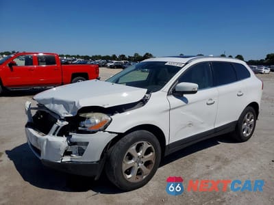 2012 VOLVO XC60 3.2 YV4952DL1C2283989 - główne zdjęcie licytacji z USA - miniatura