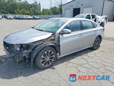 2018 TOYOTA AVALON XLE PLUS 4T1BK1EB0JU275330 - główne zdjęcie licytacji z USA - miniatura