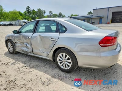 Drugie zdjęcie samochodu z przodu: 2014 VOLKSWAGEN PASSAT S VIN:1VWAT7A33EC097792 - miniatura