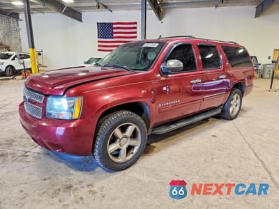 2008 CHEVROLET SUBURBAN K1500 LS 3GNFK16388G148746 - główne zdjęcie licytacji z USA - miniatura