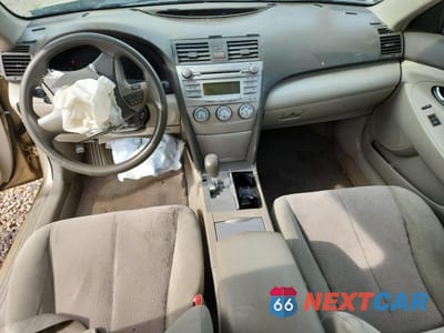 Zdjęcie 8 z 12 samochodu: 2011 TOYOTA CAMRY LE VIN:4T1BF3EK5BU708643 - miniatura