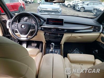 Zdjęcie 8 z 13 samochodu: 2018 BMW X5 XDR40E VIN:5UXKT0C58J0V99396 - miniatura