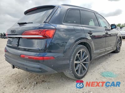 Trzecie zdjęcie samochodu z tyłu: 2021 AUDI Q7 PREMIUM PLUS VIN:WA1LXAF74MD018481 - miniatura
