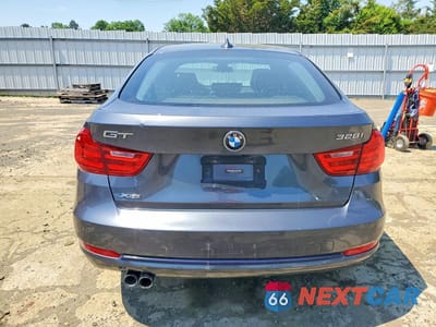 Zdjęcie 6 z 12 samochodu: 2016 BMW 328 VIN:WBA8Z5C52GG502035 - miniatura