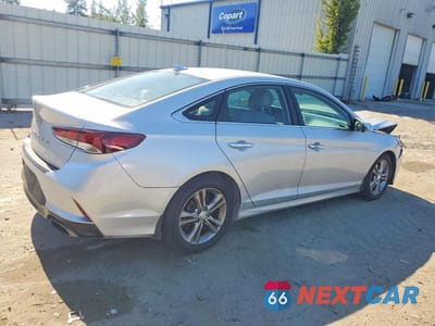 Trzecie zdjęcie samochodu z tyłu: 2019 HYUNDAI SONATA SEL VIN:5NPE34AFXKH795796 - miniatura