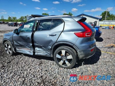 Drugie zdjęcie samochodu z przodu: 2019 VOLVO XC40 T5 MOMENTUM VIN:YV4162UK4K2048275 - miniatura