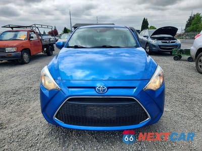 Piąte zdjęcie samochodu w środku: 2019 TOYOTA YARIS L VIN:3MYDLBYV5KY506650 - miniatura