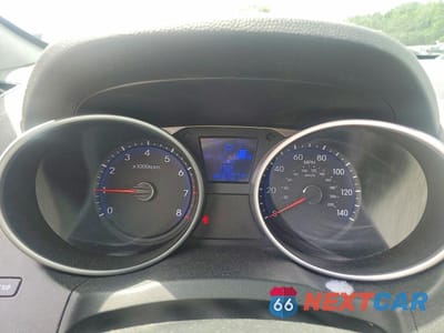 Zdjęcie 9 z 13 samochodu: 2013 HYUNDAI TUCSON LIMITED VIN:KM8JU3AC1DU672971 - miniatura