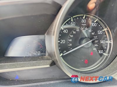 Zdjęcie 9 z 12 samochodu: 2018 MAZDA 3 SPORT VIN:3MZBN1U73JM166449 - miniatura