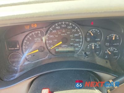Zdjęcie 9 z 12 samochodu: 2000 GMC NEW SIERRA C1500 VIN:2GTEC19T5Y1160018 - miniatura