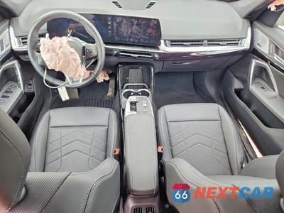 Zdjęcie 8 z 12 samochodu: 2025 BMW X1 XDRIVE28I VIN:WBX73EF02S5316048 - miniatura