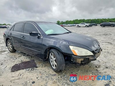 Czwarte zdjęcie samochodu z boku: 2003 HONDA ACCORD EX VIN:1HGCM66533A026180 - miniatura