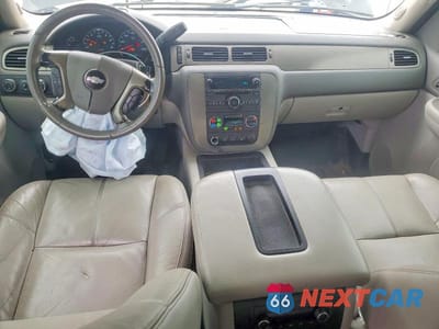 Zdjęcie 8 z 13 samochodu: 2009 CHEVROLET AVALANCHE K1500 LT VIN:3GNFK22029G270196 - miniatura