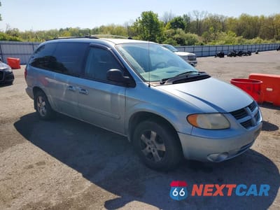 Czwarte zdjęcie samochodu z boku: 2005 DODGE GRAND CARAVAN SXT VIN:2D4GP44L65R287673 - miniatura