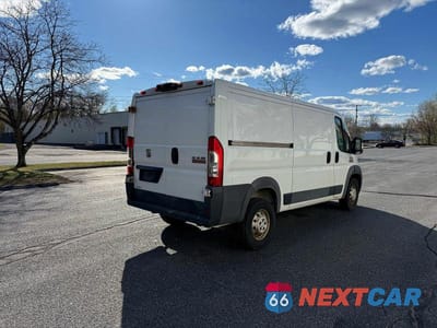 Czwarte zdjęcie samochodu z boku: 2015 RAM PROMASTER 1500 1500 STANDARD VIN:3C6TRVAG3FE518641 - miniatura