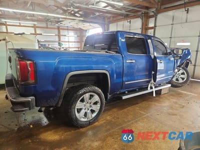 Trzecie zdjęcie samochodu z tyłu: 2017 GMC SIERRA K1500 SLT VIN:3GTU2NEC5HG371044 - miniatura