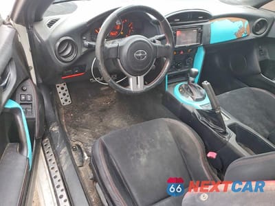 Zdjęcie 8 z 12 samochodu: 2015 SCION FR-S BASE VIN:JF1ZNAA11F8700857 - miniatura