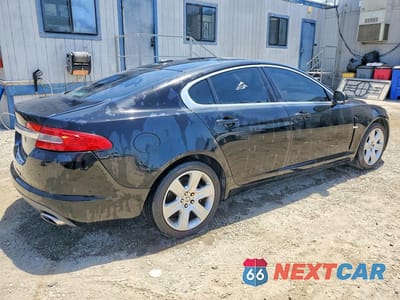 Trzecie zdjęcie samochodu z tyłu: 2011 JAGUAR XF VIN:SAJWA0FBXBLS13119 - miniatura