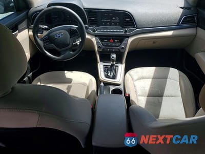 Zdjęcie 8 z 12 samochodu: 2018 HYUNDAI ELANTRA SEL VIN:5NPD84LFXJH260959 - miniatura