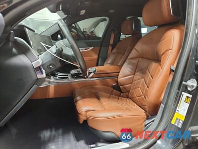 Zdjęcie 7 z 14 samochodu: 2024 BMW I7 XDRIVE60 VIN:WBY53EJ09RCP73326 - miniatura
