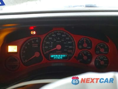 Zdjęcie 9 z 12 samochodu: 2001 CHEVROLET SILVERADO K1500 VIN:1GCEK19T01E242178 - miniatura